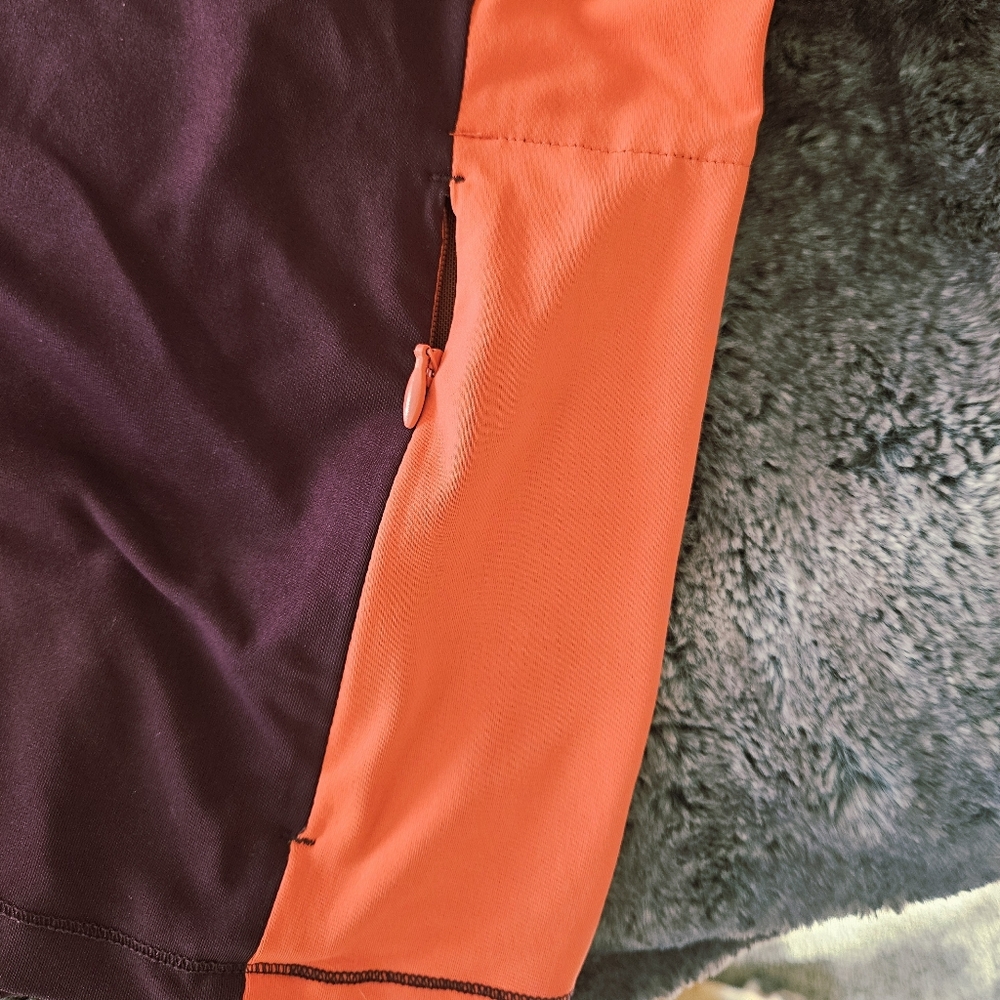 Title Nine Rashguard - Picture 3 of 4